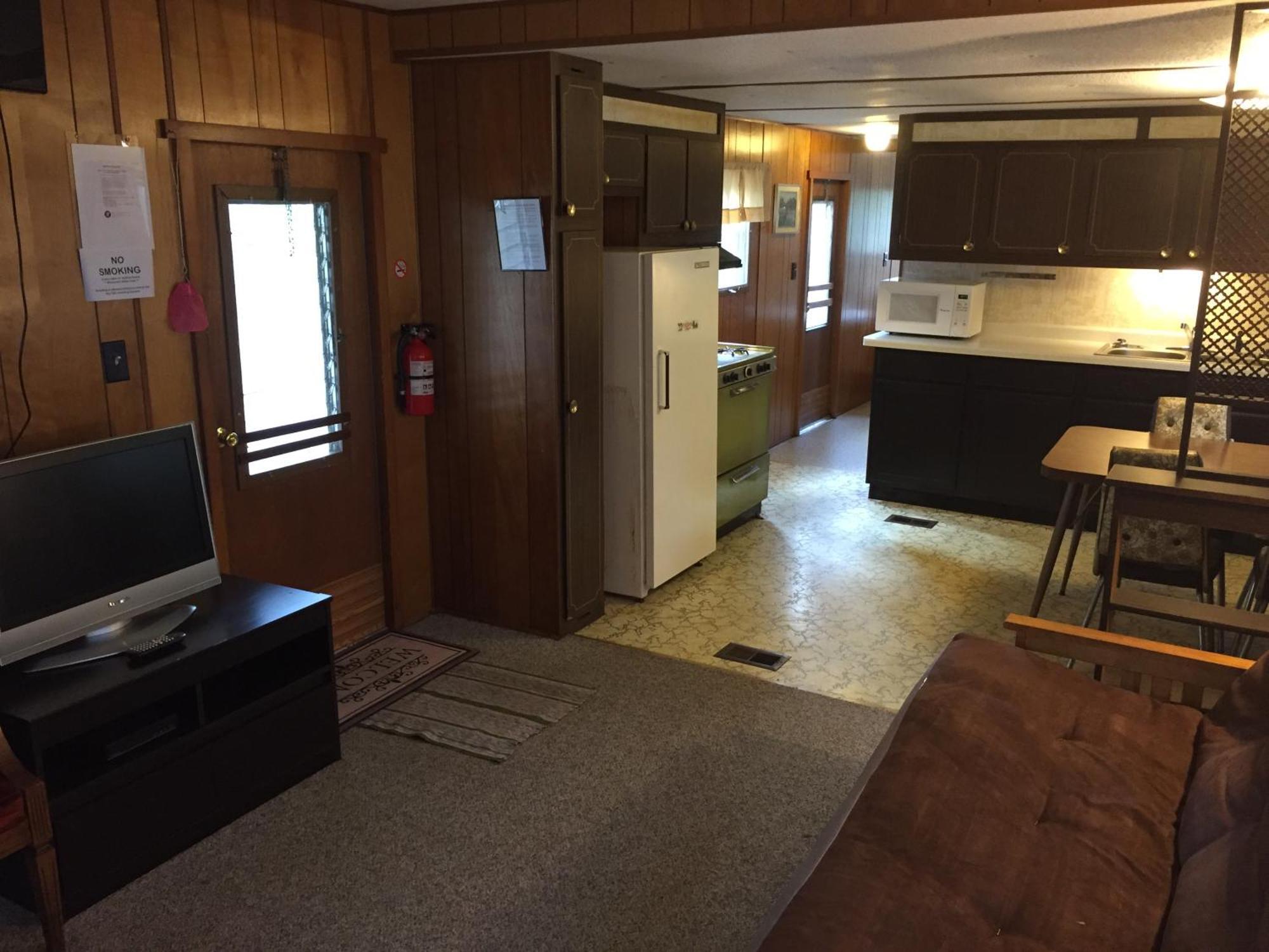Chetek Rainbow'S End Resort Camp מראה חיצוני תמונה