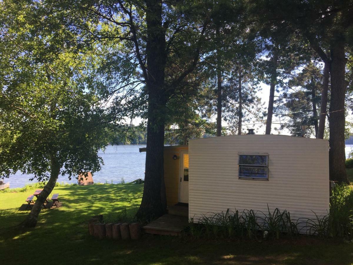 Chetek Rainbow'S End Resort Camp מראה חיצוני תמונה